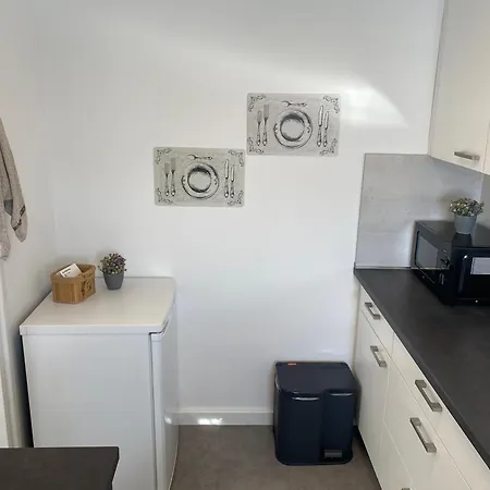 Apartment- Lägenhet Metzingen (Tubingen)